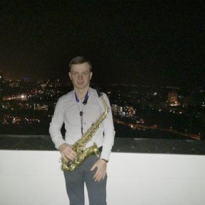саксофонист в Одессе